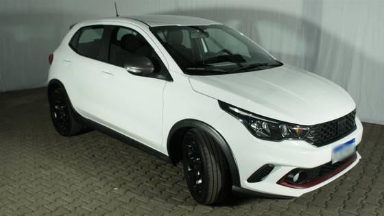 FIAT ARGO 1.8 E.TORQ FLEX HGT AT6 FIAT ARGO 1.8 E.TORQ FLEX HGT AT6